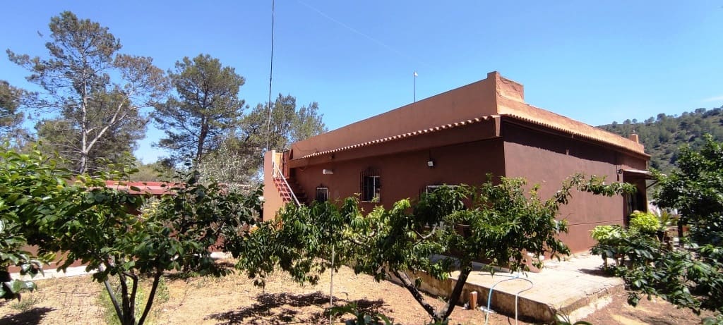 3 slaapkamer Finca/Landhuis te koop in Villalonga - € 120.000 (Ref: 8342379)