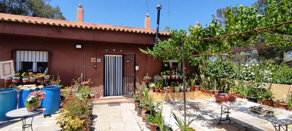 3 slaapkamer Finca/Landhuis te koop in Villalonga - € 120.000 (Ref: 8342379)