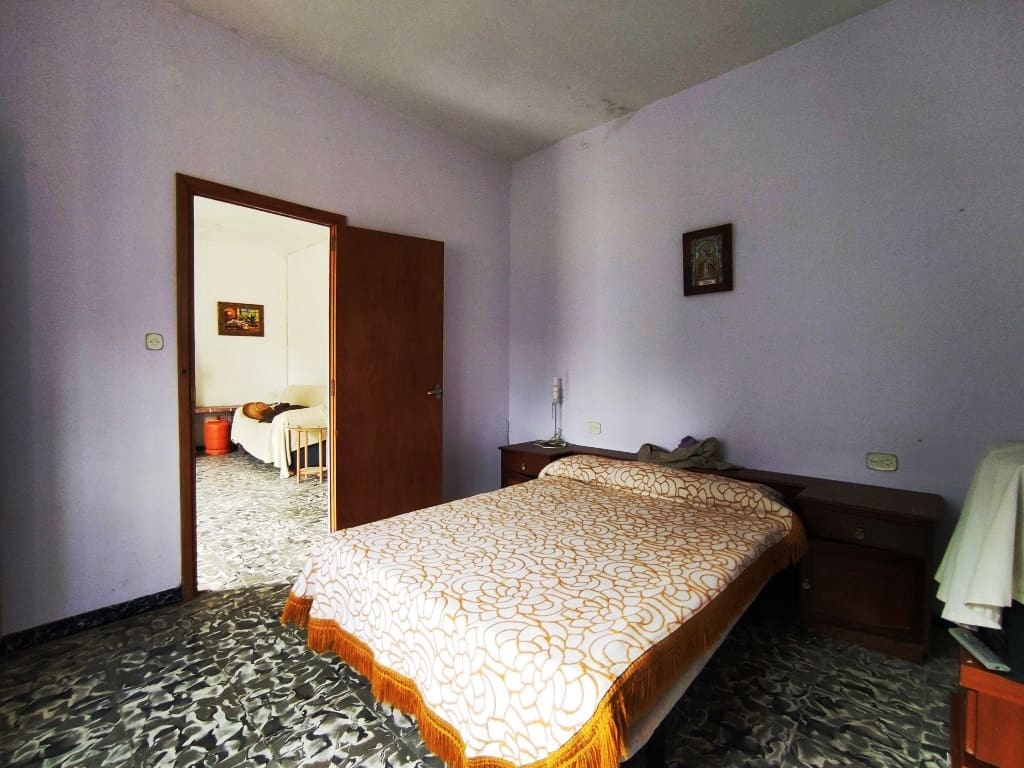 3 soveværelse Finca/Landehus til salg i Bocairent med swimmingpool - € 99.000 (Ref: 8539300)