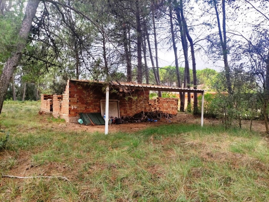 3 soveværelse Finca/Landehus til salg i Bocairent med swimmingpool - € 99.000 (Ref: 8539300)