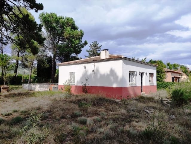 3 bedroom Finca/Country House for sale in Bocairent with pool - € 99,000 (Ref: 8539300)
