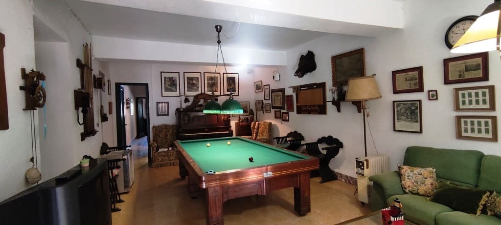 10 soveværelse Finca/Landehus til salg i Alcoy / Alcoi med swimmingpool garage - € 450.000 (Ref: 8591400)