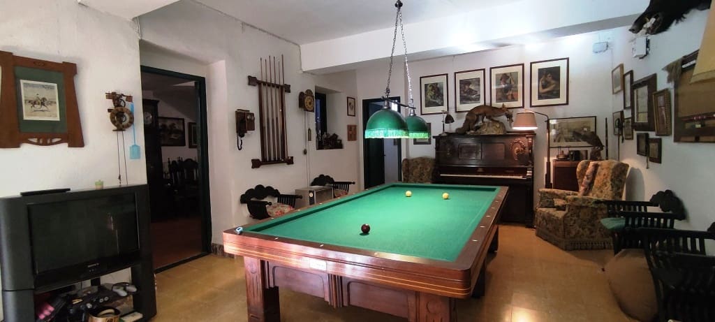 10 soveværelse Finca/Landehus til salg i Alcoy / Alcoi med swimmingpool garage - € 450.000 (Ref: 8591400)