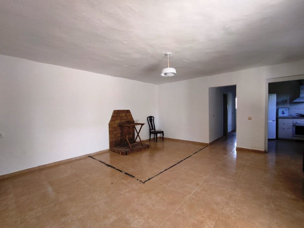 4 soverom Finca/Herregård til salgs i Ontinyent - € 122 000 (Ref: 8657907)