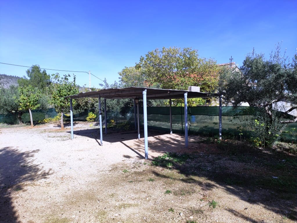 4 soverom Finca/Herregård til salgs i Ontinyent - € 122 000 (Ref: 8657907)
