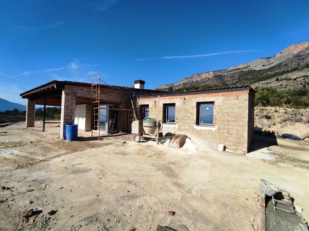 3 soverom Finca/Herregård til salgs i Gaianes med svømmebasseng - € 350 000 (Ref: 8658850)