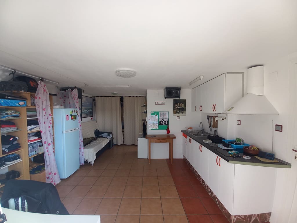 3 soveværelse Semi-Rækkehus til salg i Oliva med garage - € 295.000 (Ref: 8862041)