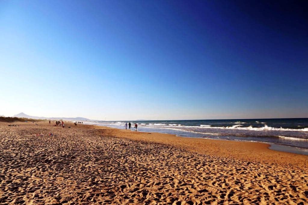 Chalet de 3 habitaciones en Dénia en venta con piscina - 431.000 € (Ref: 8912466)