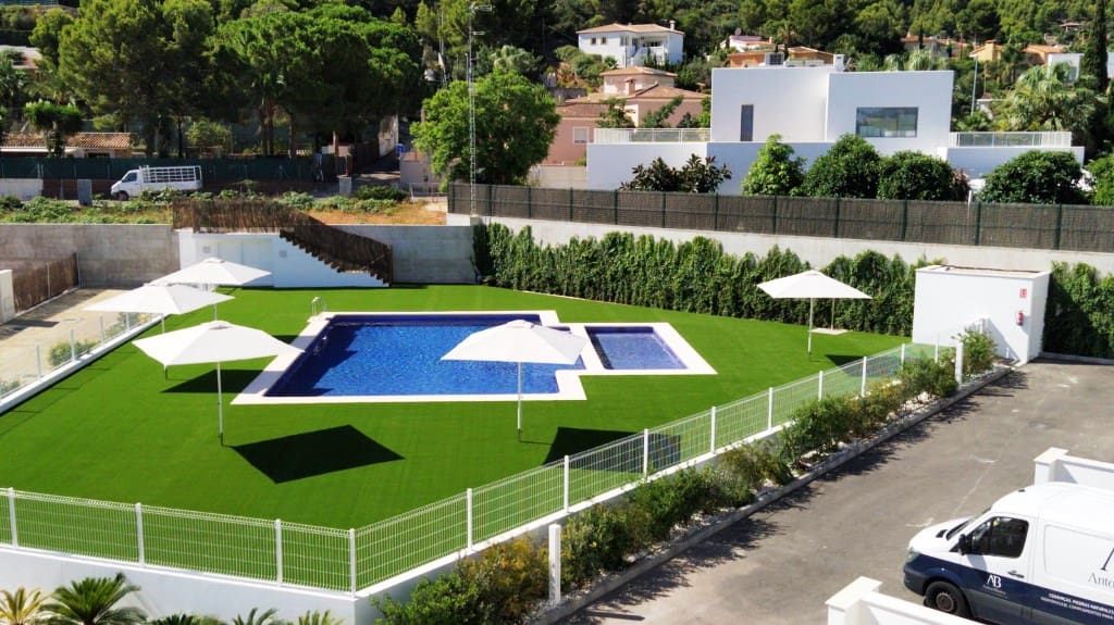 Chalet de 3 habitaciones en Dénia en venta con piscina - 431.000 € (Ref: 8912466)