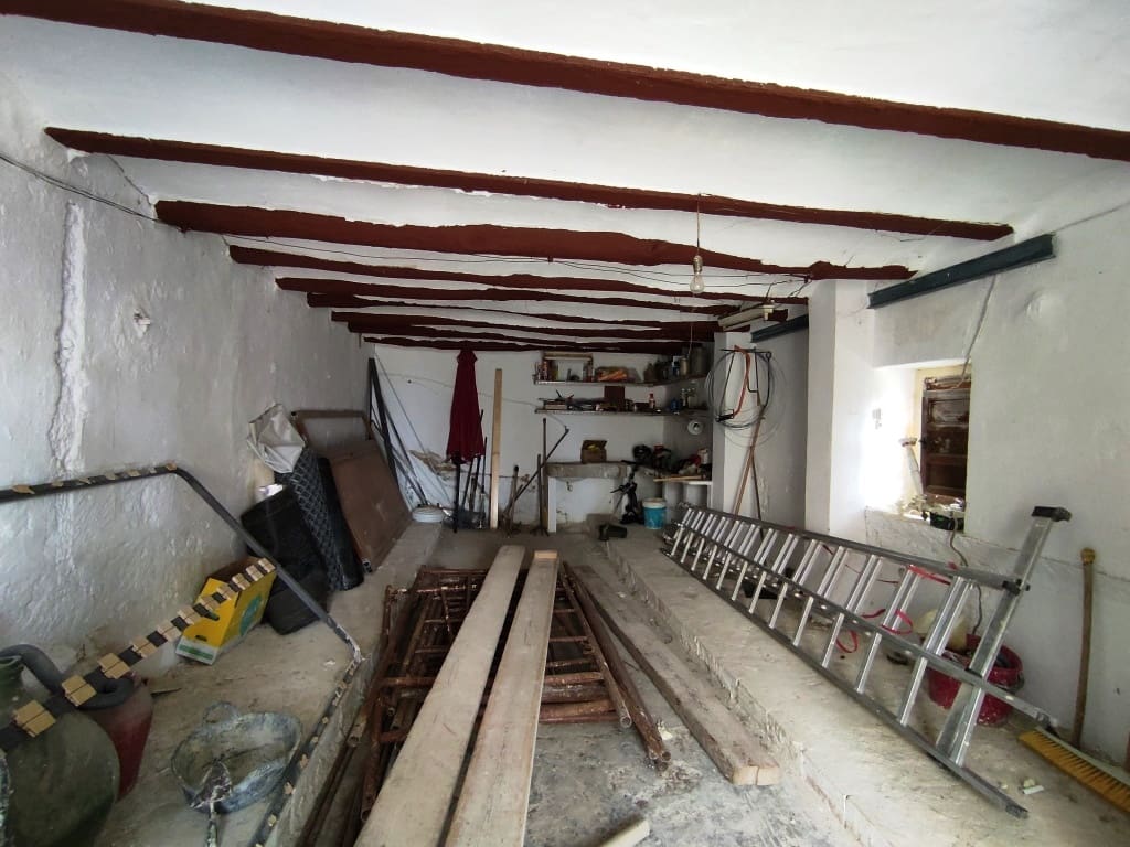 4 soveværelse Finca/Landehus til salg i Cocentaina med garage - € 330.000 (Ref: 8932507)