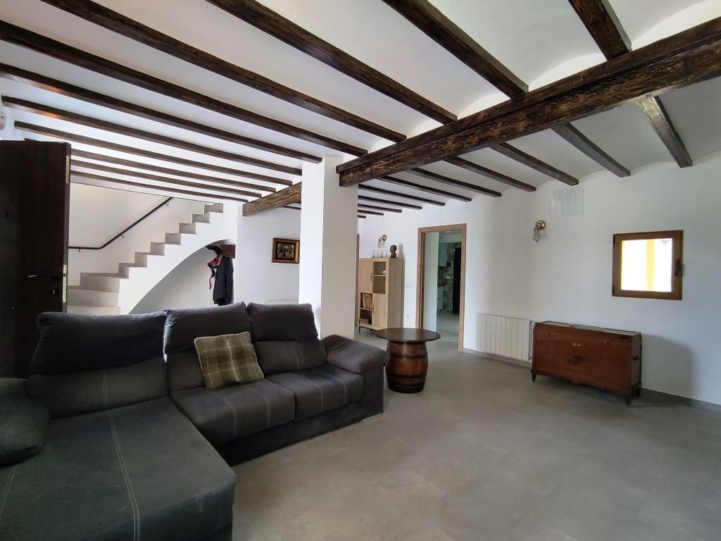 4 soveværelse Finca/Landehus til salg i Cocentaina med garage - € 330.000 (Ref: 8932507)