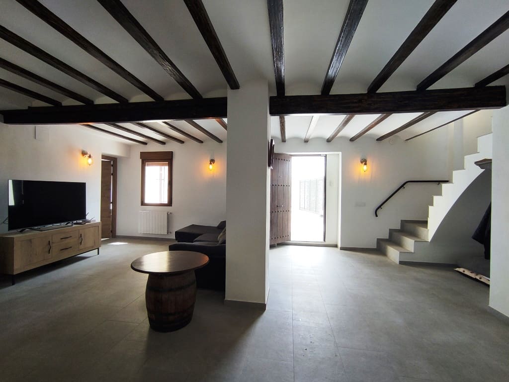 4 soveværelse Finca/Landehus til salg i Cocentaina med garage - € 330.000 (Ref: 8932507)