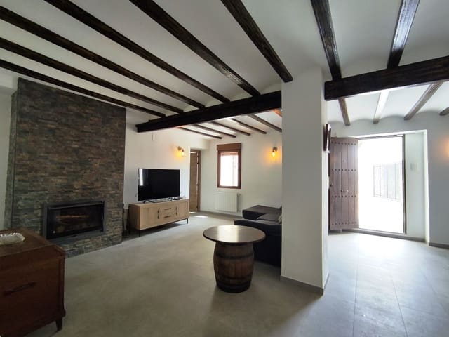 4 bedroom Finca/Country House for sale in Cocentaina with garage - € 330,000 (Ref: 8932507)