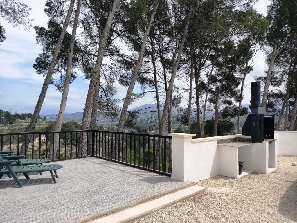 4 soveværelse Finca/Landehus til salg i Cocentaina med garage - € 330.000 (Ref: 8932507)