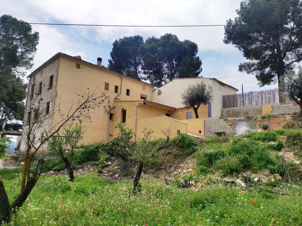 4 soveværelse Finca/Landehus til salg i Cocentaina med garage - € 330.000 (Ref: 8932507)