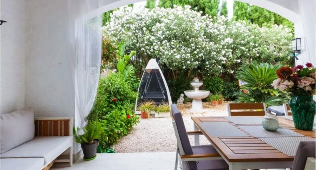 3 soveværelse Rækkehus til salg i Pedreguer med swimmingpool - € 315.000 (Ref: 9006530)