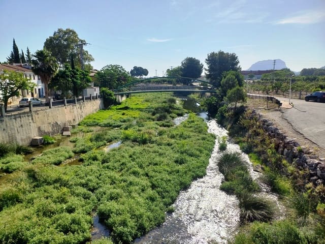 5 soveværelse Lejlighed til salg i Beniarbeig - € 199.999 (Ref: 9022669)