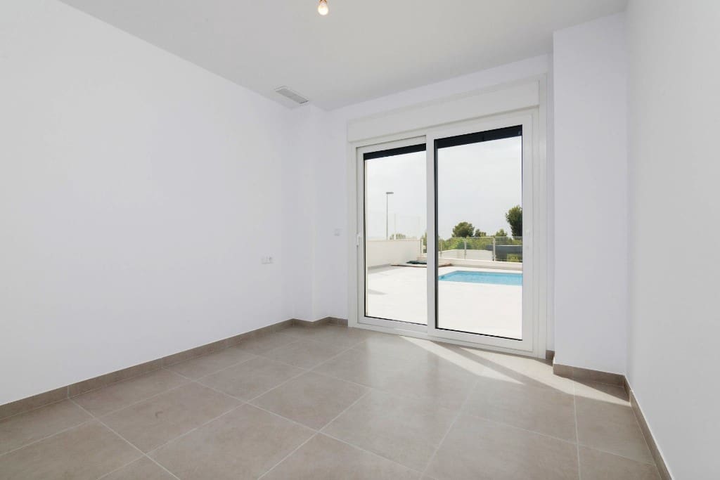 3 quarto Moradia para venda em Polop com piscina - 510 000 € (Ref: 9035890)