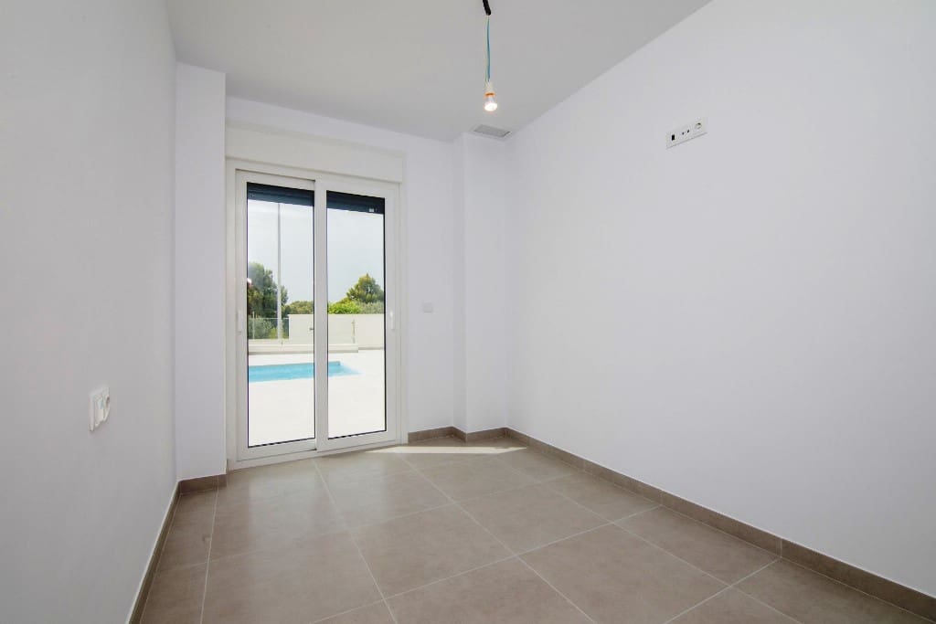 3 quarto Moradia para venda em Polop com piscina - 510 000 € (Ref: 9035890)