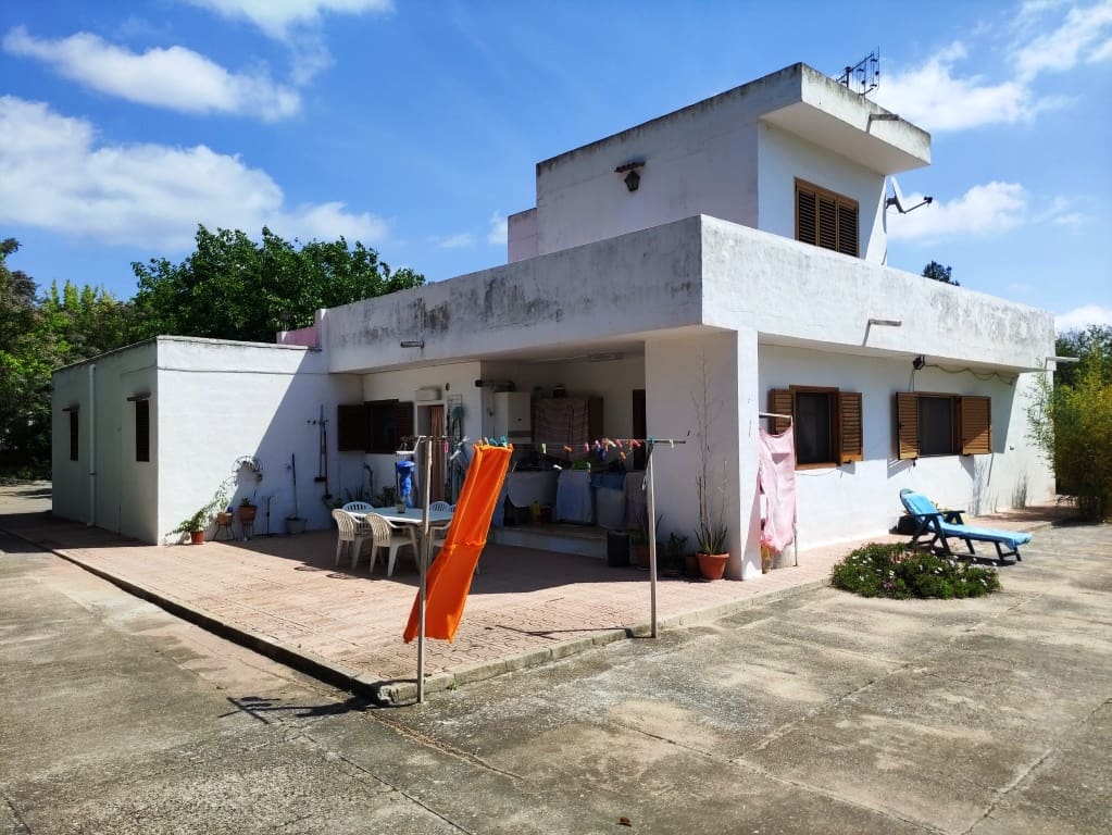 4 chambre Finca/Maison de Campagne à vendre à Alcoy / Alcoi avec piscine garage - 350 000 € (Ref: 9060505)