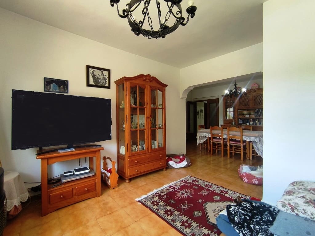 4 chambre Finca/Maison de Campagne à vendre à Alcoy / Alcoi avec piscine garage - 350 000 € (Ref: 9060505)