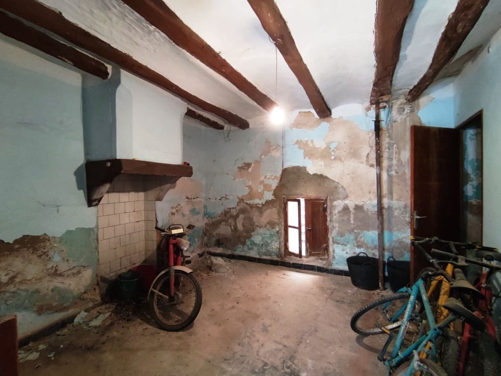 3 soveværelse Byhus til salg i Beniarres - € 39.000 (Ref: 9060528)