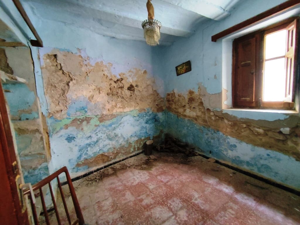 3 soveværelse Byhus til salg i Beniarres - € 39.000 (Ref: 9060528)