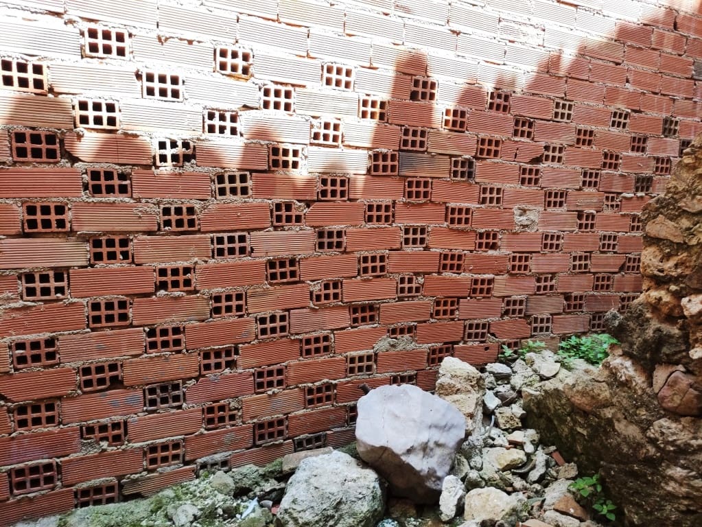 3 soveværelse Byhus til salg i Beniarres - € 39.000 (Ref: 9060528)