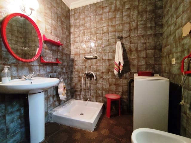 5 bedroom Townhouse for sale in Beniarrés - € 115,000 (Ref: 9060529)