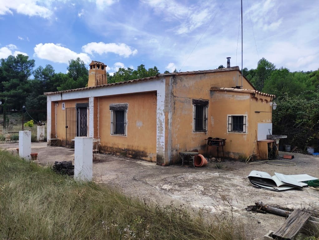 2 soveværelse Finca/Landehus til salg i Bocairent - € 125.000 (Ref: 9065590)