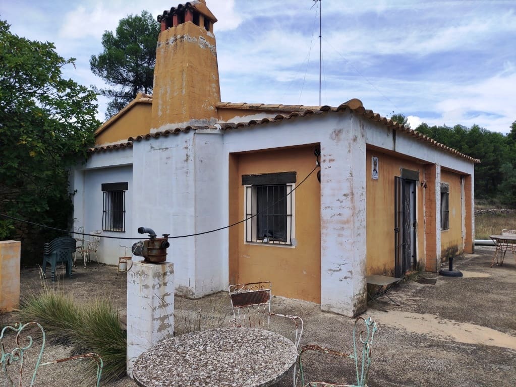 2 soveværelse Finca/Landehus til salg i Bocairent - € 125.000 (Ref: 9065590)