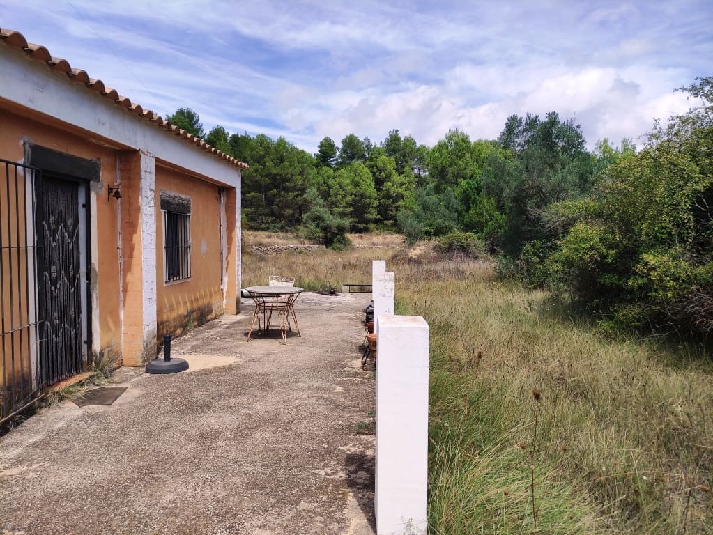 2 soveværelse Finca/Landehus til salg i Bocairent - € 125.000 (Ref: 9065590)