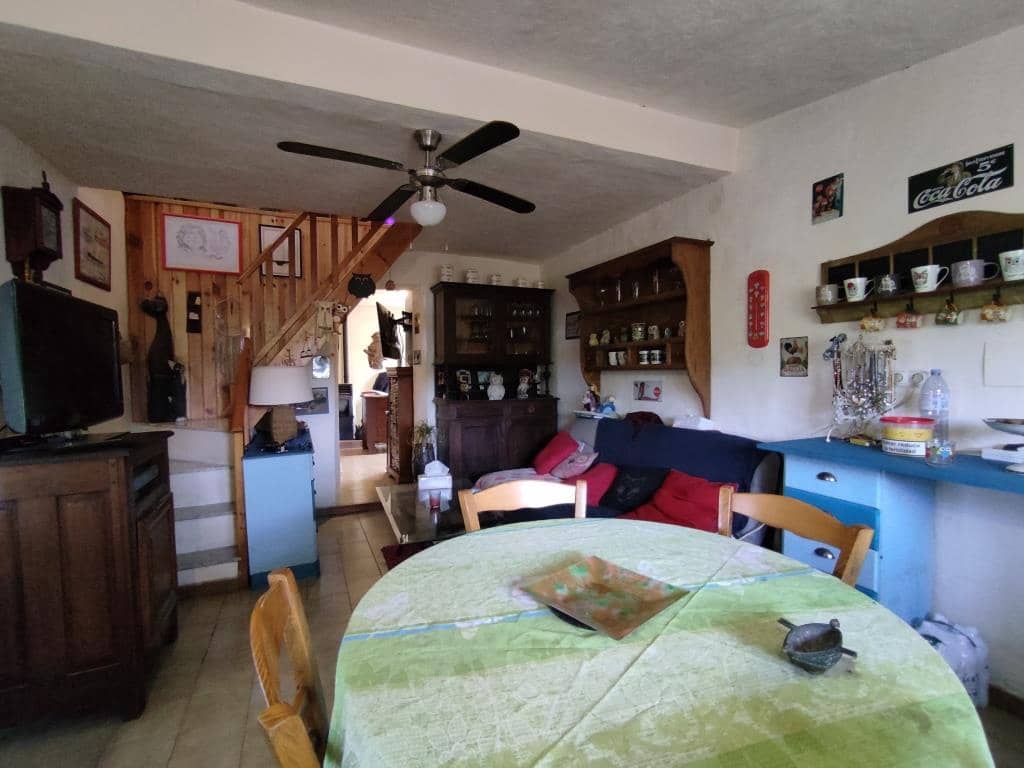 2 sypialnia Finka/Dom wiejski na sprzedaż w Benillup z basenem garażem - 115 000 € (Ref: 9073685)