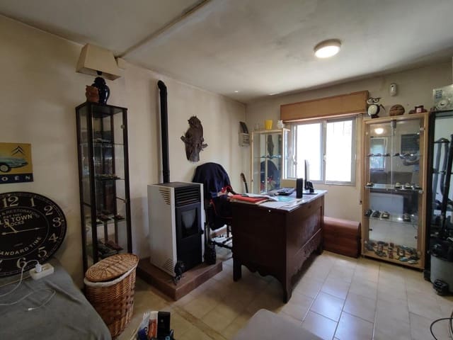 2 bedroom Finca/Country House for sale in Benillup with pool garage - € 115,000 (Ref: 9073685)