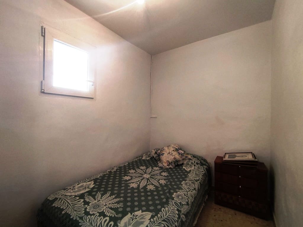 2 soveværelse Finca/Landehus til salg i Penaguila - € 85.000 (Ref: 9075259)