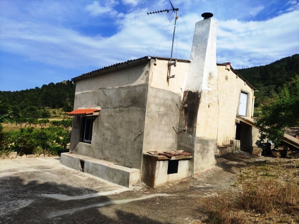 2 soveværelse Finca/Landehus til salg i Penaguila - € 85.000 (Ref: 9075259)