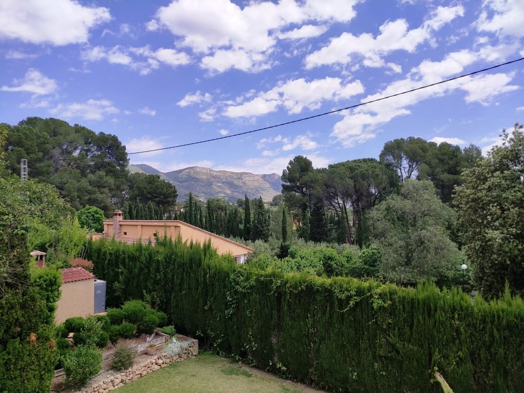 13 soverom Villa til salgs i Cocentaina med svømmebasseng garasje - € 1 950 000 (Ref: 9100107)