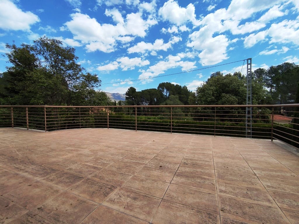 13 soverom Villa til salgs i Cocentaina med svømmebasseng garasje - € 1 950 000 (Ref: 9100107)