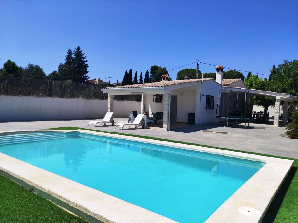 2 bedroom Finca/Country House for sale in Benimarfull with pool garage - € 285,000 (Ref: 9146464)