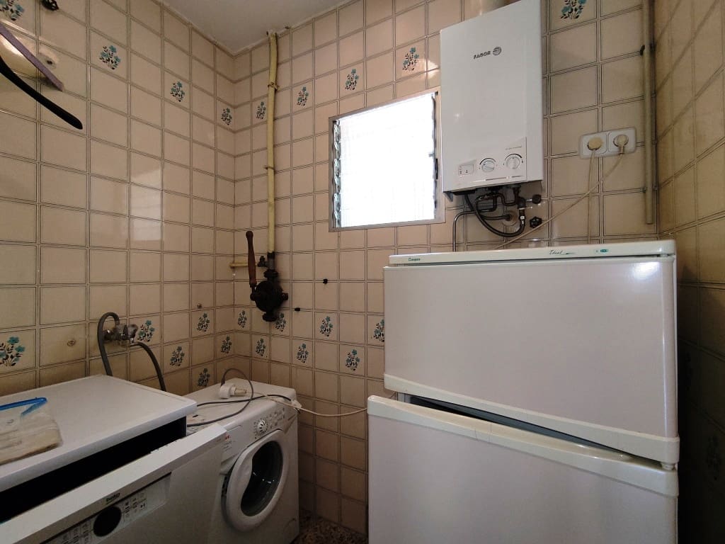 4 soveværelse Finca/Landehus til salg i Villalonga med garage - € 200.000 (Ref: 9230621)