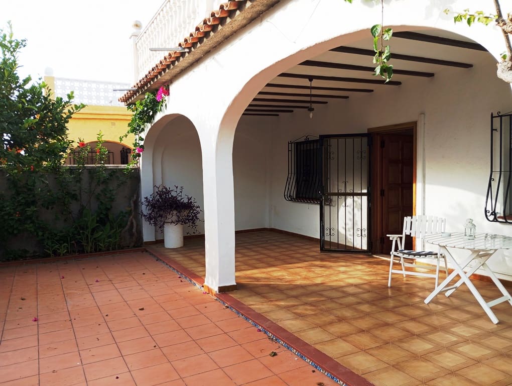 3 soverom Villa til salgs i Oliva - € 300 000 (Ref: 9245268)