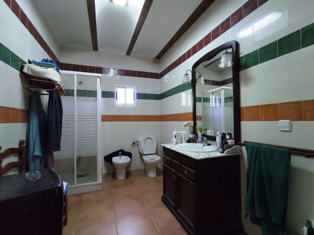 4 soveværelse Finca/Landehus til salg i Villalonga med garage - € 193.000 (Ref: 9263851)