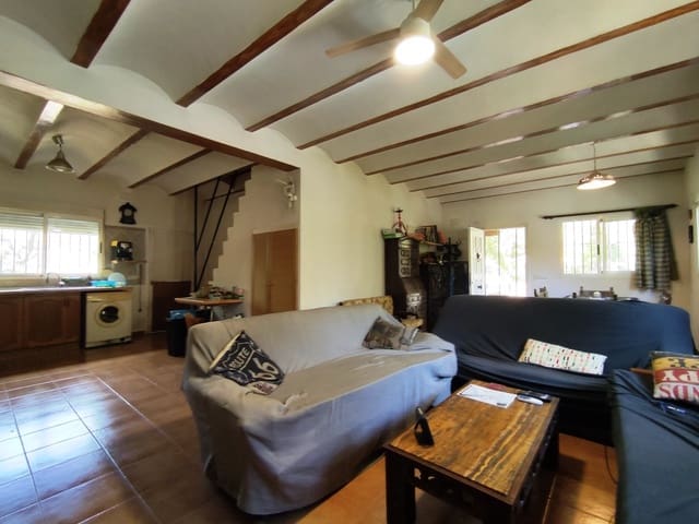 4 bedroom Finca/Country House for sale in Villalonga with garage - € 193,000 (Ref: 9263851)