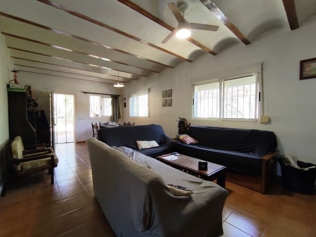 4 bedroom Finca/Country House for sale in Villalonga with garage - € 193,000 (Ref: 9263851)