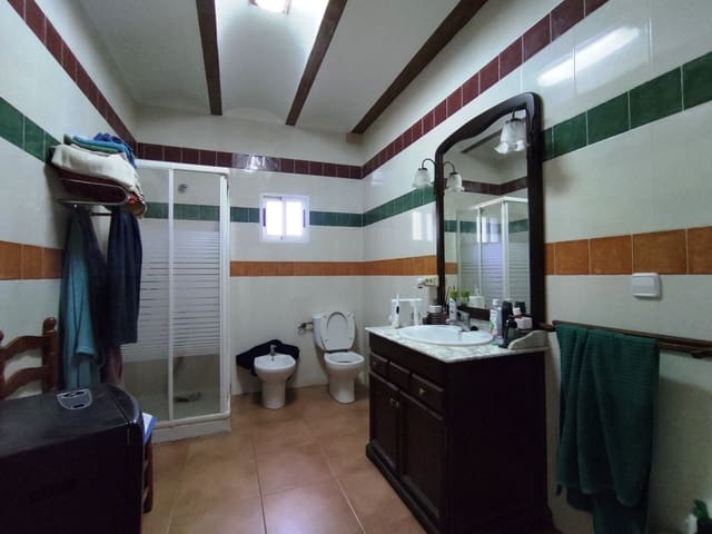 4 bedroom Finca/Country House for sale in Villalonga with garage - € 193,000 (Ref: 9263851)