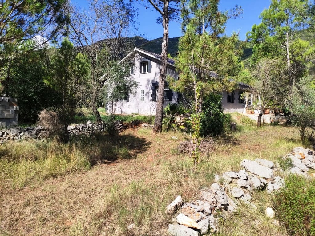 4 soveværelse Finca/Landehus til salg i Villalonga med garage - € 193.000 (Ref: 9263851)