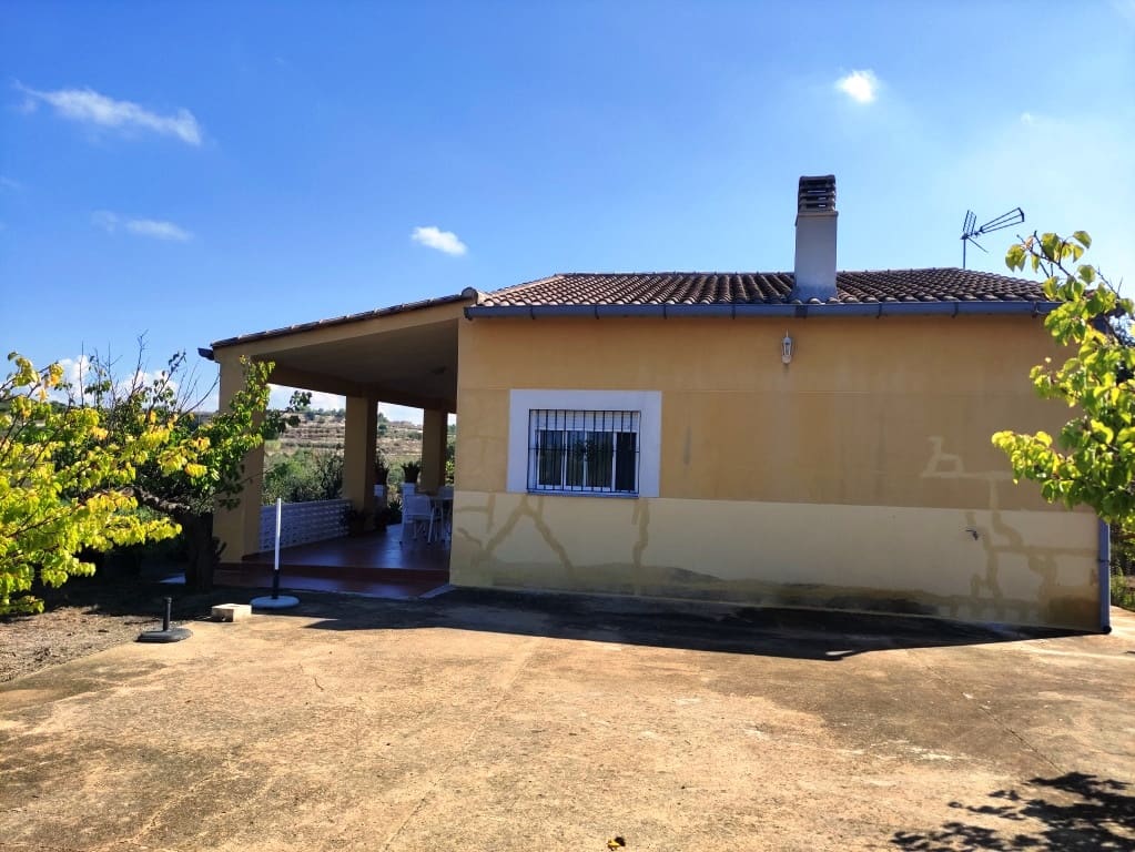 2 bedroom Finca/Country House for sale in Albaida with garage - € 129,950 (Ref: 9301422)