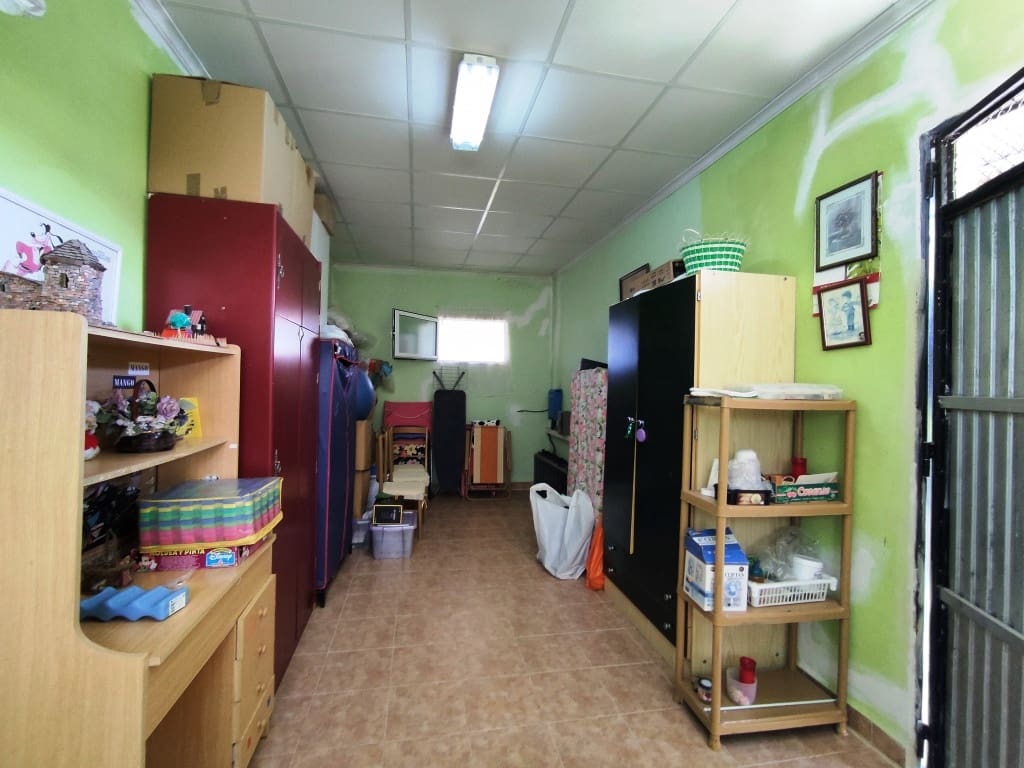 2 bedroom Finca/Country House for sale in Albaida with garage - € 129,950 (Ref: 9301422)