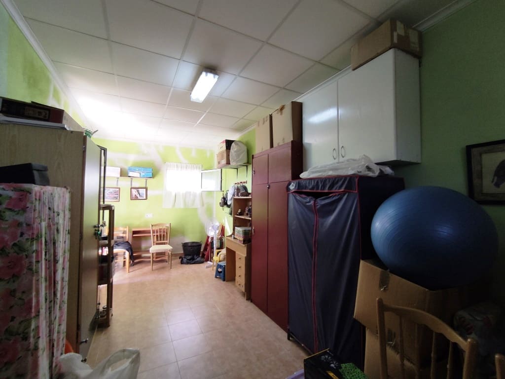 2 bedroom Finca/Country House for sale in Albaida with garage - € 129,950 (Ref: 9301422)