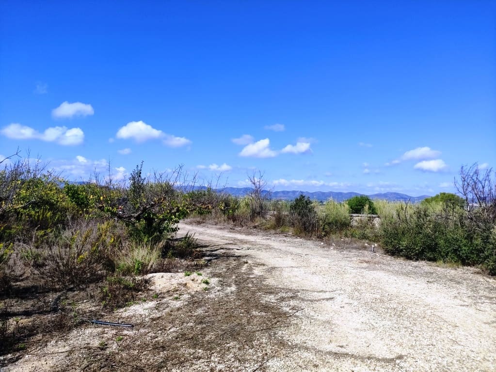 2 bedroom Finca/Country House for sale in Albaida with garage - € 129,950 (Ref: 9301422)